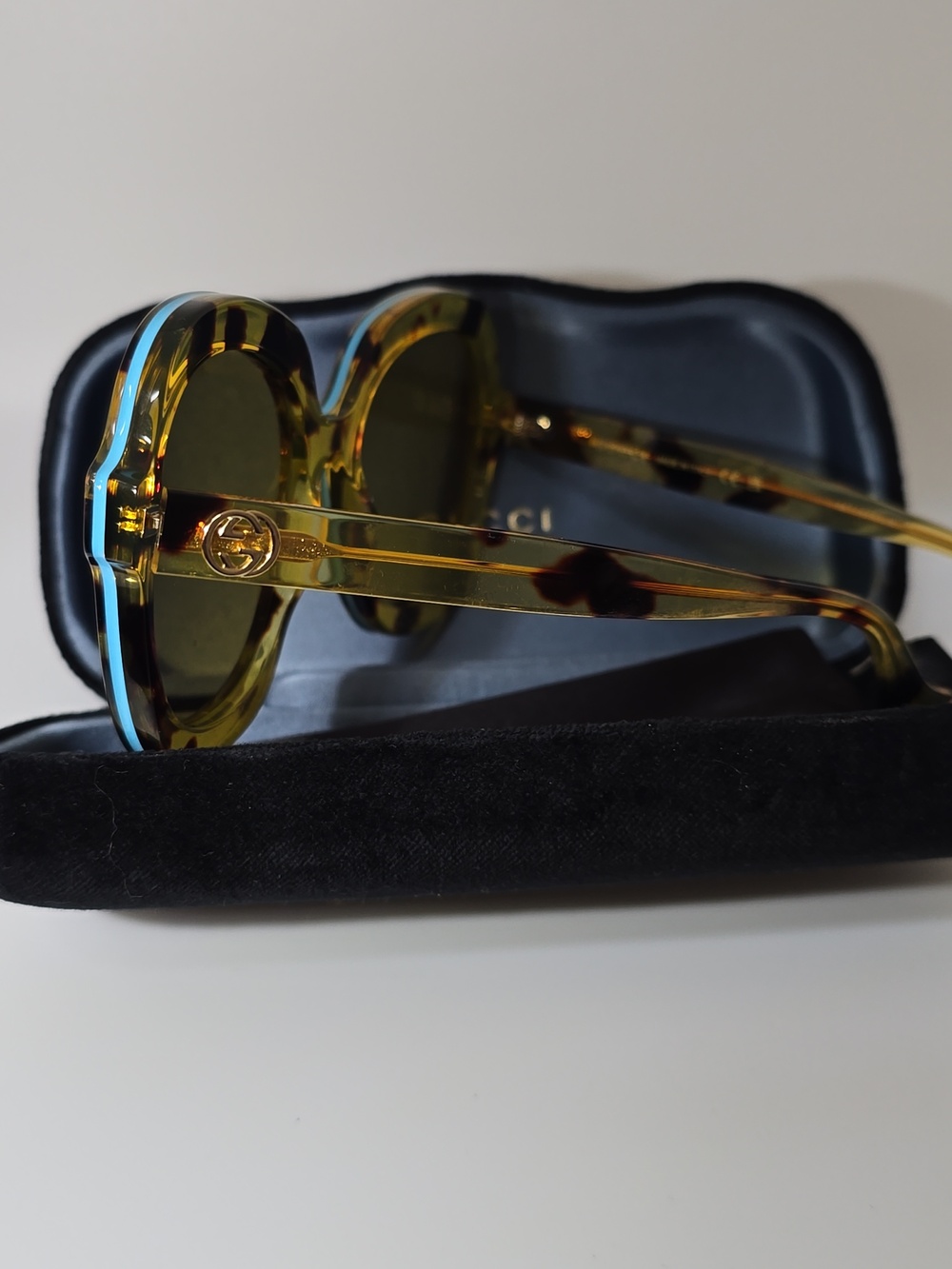 Gucci Women's Tortoiseshell Frame Sunglasses with Green Accents and Amber Lenses - Picture 2 of 2